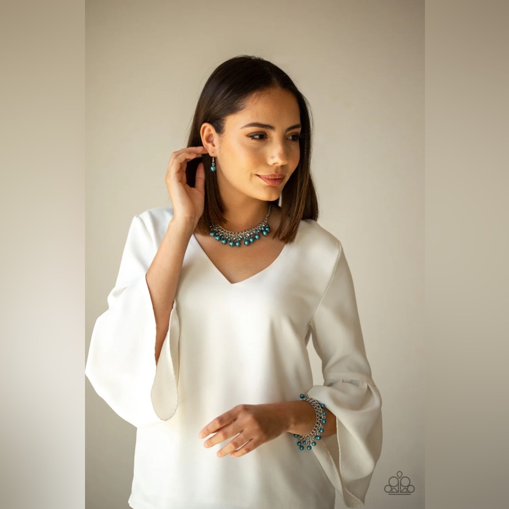 Duchess Dior Blue Necklace and Duchess Diva Blue Bracelet